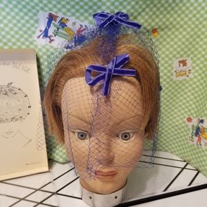 1930's hat veil hairpiece blue netting & velvet